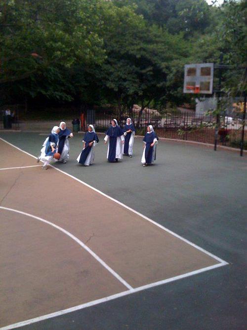 Nuns Balling