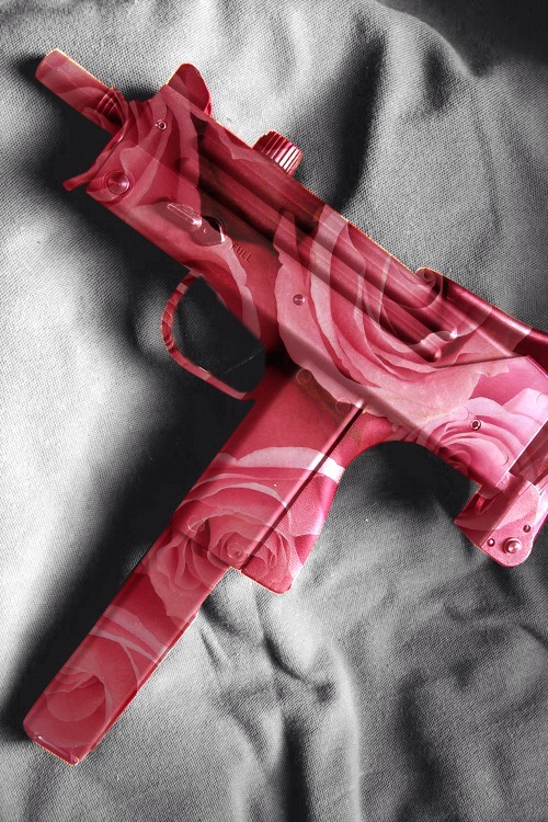 Uzi